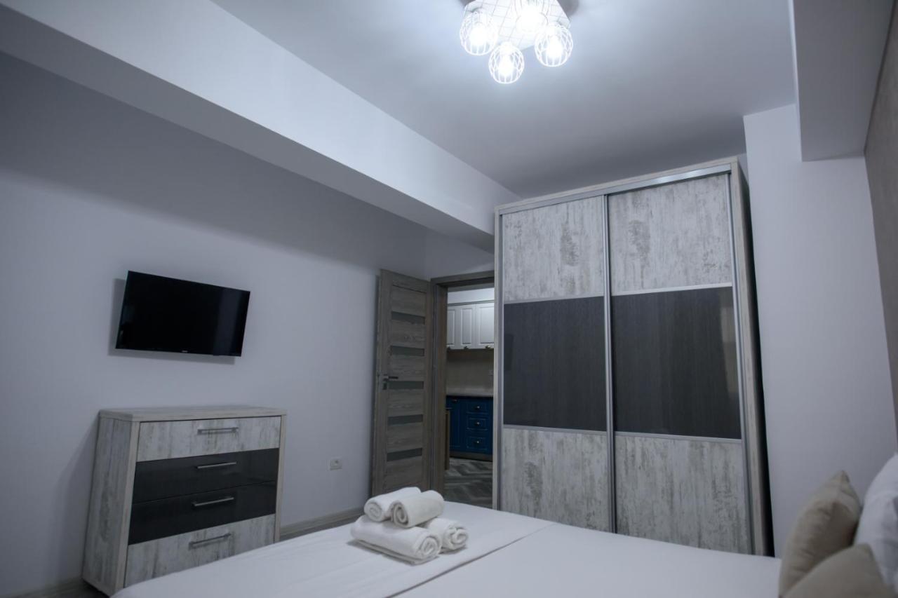 C&Y Zev Apartments Mamaia Extérieur photo